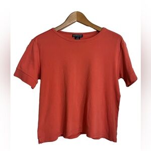 LANDS’ END women’s coral-coloured short-sleeved t-shirt, size XS apparently 🙄